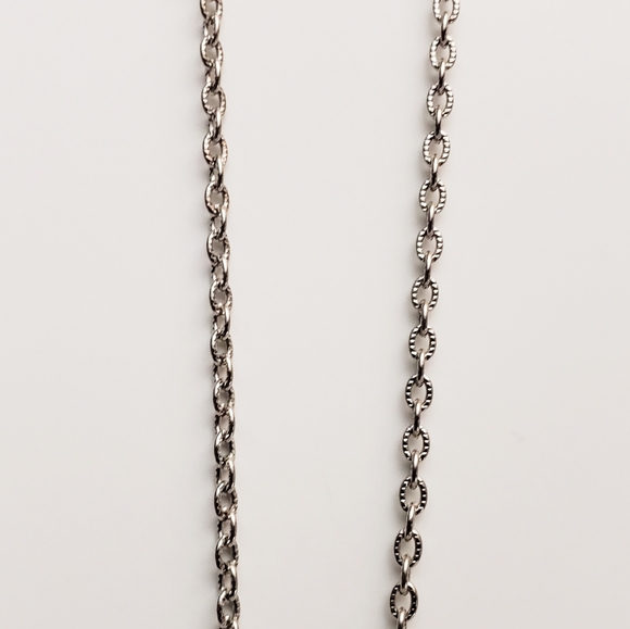 Beautiful 2 Sided Filligree Puffy Heart Pendant Rhinestones Brass/Gold - Picture 5 of 10